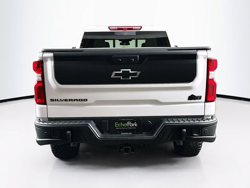 Used 2024 Chevrolet Silverado 1500 ZR2 w/ ZR2 Bison Edition image 7