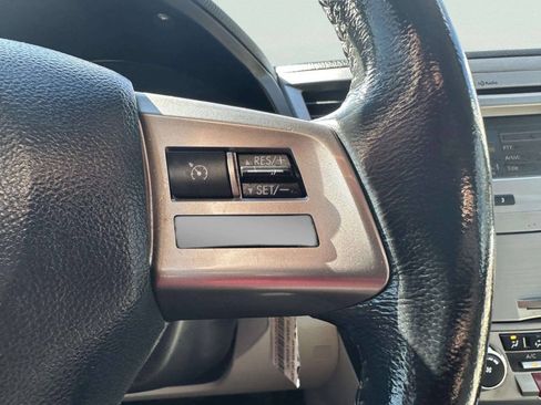 Used 2014 Subaru Legacy 2.5i Premium AWD/4WD image 26