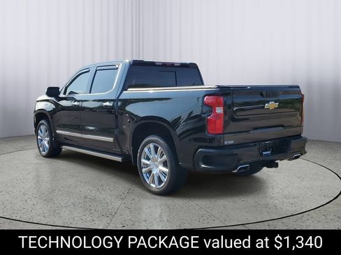 Certified 2025 Chevrolet Silverado 1500 High Country w/ High Country Premium Package AWD/4WD image 5