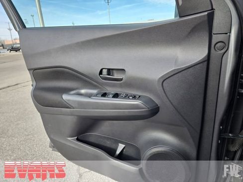 Used 2024 Nissan Kicks S FWD image 15