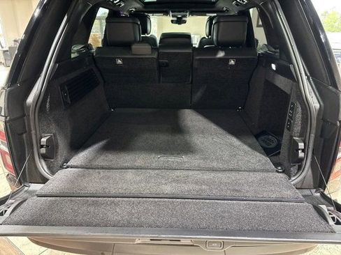 Used 2019 Land Rover Range Rover Autobiography image 24