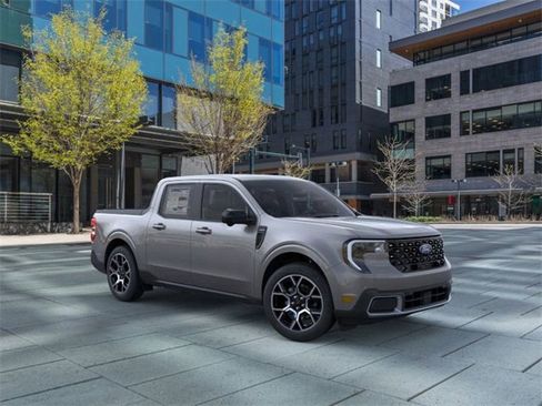 New 2025 Ford Maverick Lariat w/ 4K Tow Package image 7