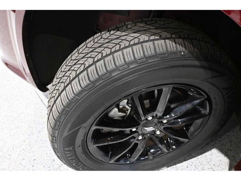 Used 2019 Dodge Grand Caravan SE FWD image 11