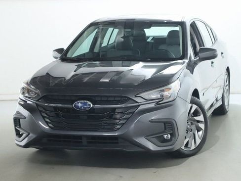 Certified 2025 Subaru Legacy Limited AWD/4WD image 3