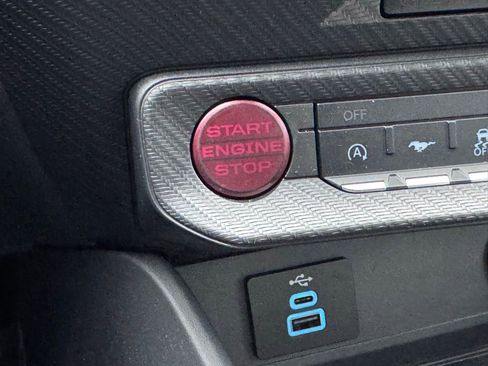 Used 2025 Ford Mustang GT RWD image 7