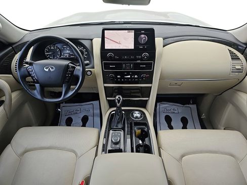 Used 2022 INFINITI QX80 Luxe w/ All-Season Package AWD/4WD image 10