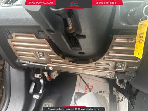Used 2009 Dodge Journey SXT FWD image 23
