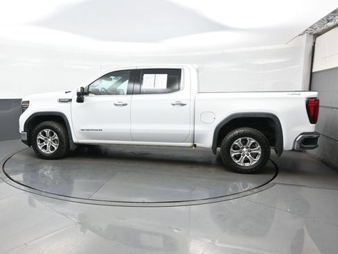 Used 2024 GMC Sierra 1500 SLT AWD/4WD image 4