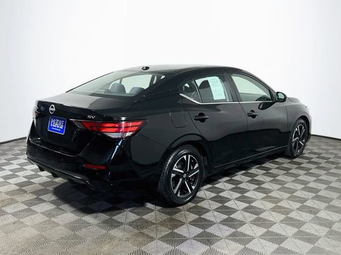 Used 2024 Nissan Sentra SV FWD image 7