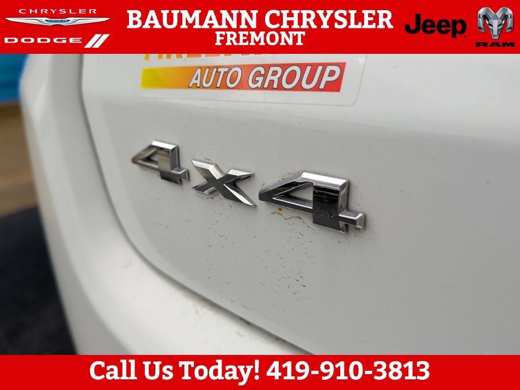 Used 2023 Jeep Compass Limited AWD/4WD image 17