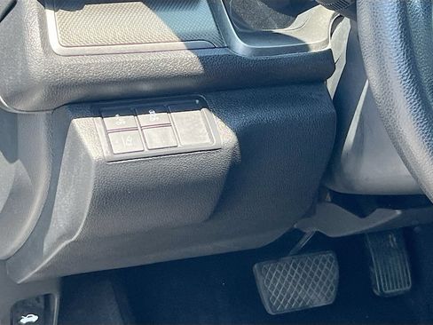 Used 2019 Honda Civic EX image 10