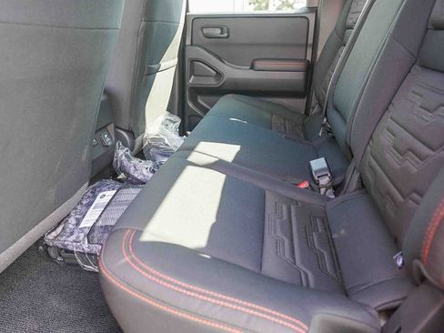 New 2026 Nissan Frontier PRO-4X w/ Pro-4x Convenience Package image 19