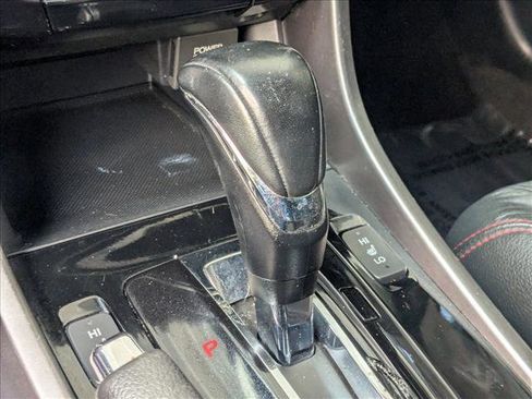Used 2017 Honda Accord Sport Special Edition image 7