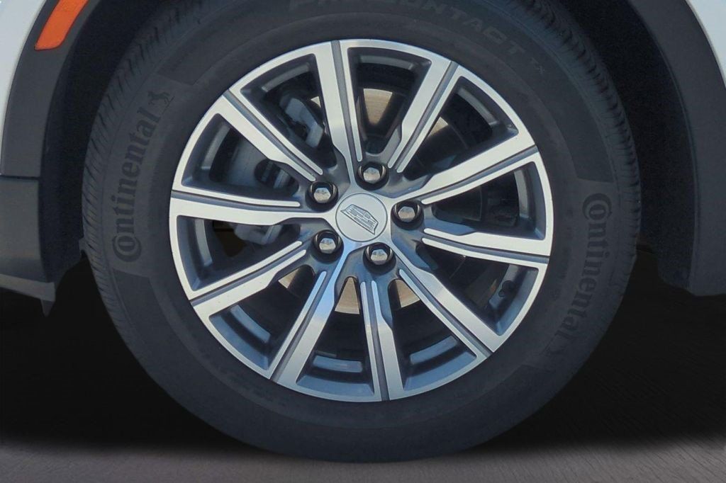 Certified 2023 Cadillac XT4 Sport w/ Cold Weather Package FWD image 18