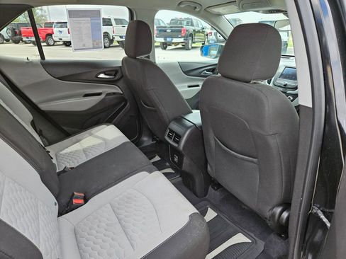 Used 2021 Chevrolet Equinox LT FWD image 30