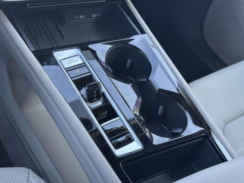 New 2026 Volkswagen Atlas SEL image 18