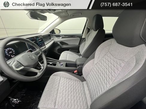 New 2025 Volkswagen Tiguan S image 2