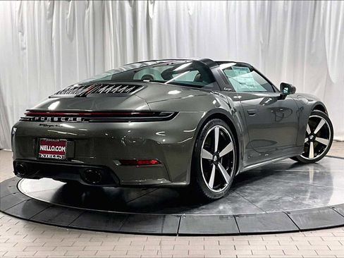 New 2026 Porsche 911 Targa 4S image 7