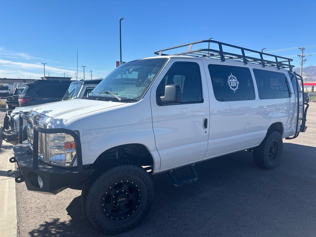 Used 2013 Ford E-350 and Econoline 350 XLT RWD image 4