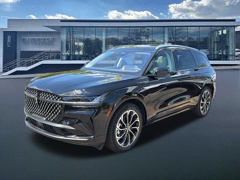 New 2026 Lincoln Nautilus Premier w/ Equipment Group 102A AWD/4WD image 3