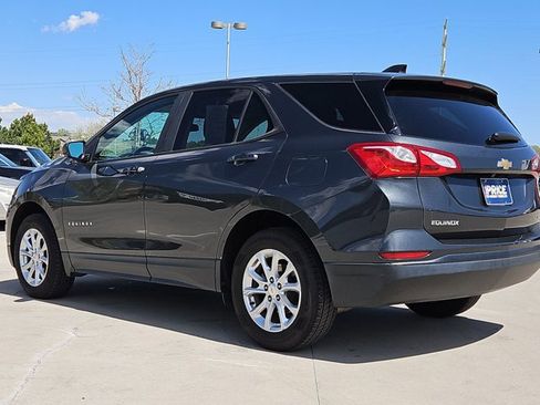 Used 2020 Chevrolet Equinox LS w/ LS Convenience Package AWD/4WD image 8