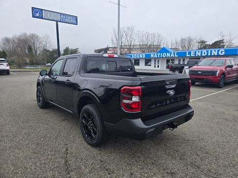 New 2026 Ford Maverick Lariat w/ Black Appearance Package image 7