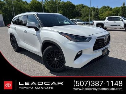 Used 2021 Toyota Highlander XLE