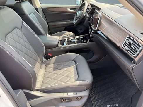New 2026 Volkswagen Atlas SEL Premium R-Line AWD/4WD image 30