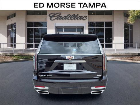 Used 2026 Cadillac Escalade Luxury w/ Touring Package AWD/4WD image 4