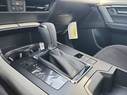 New 2026 MAZDA CX-5 Preferred AWD/4WD image 32