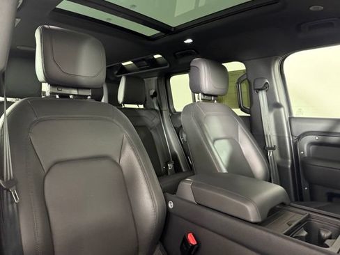 Used 2024 Land Rover Defender 110 Carpathian Edition AWD/4WD image 32