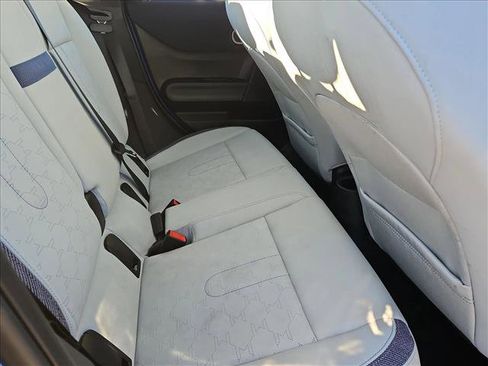 Certified 2025 MINI Cooper S image 18