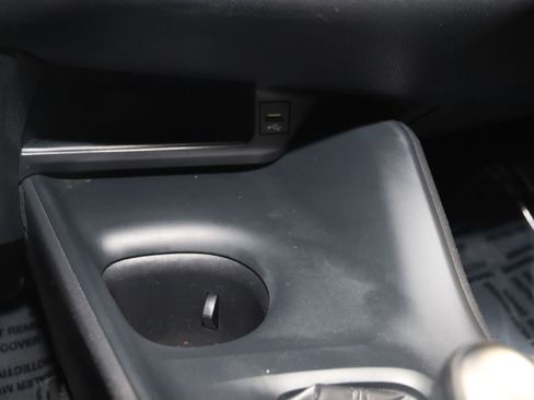 Used 2021 Toyota C-HR LE FWD image 23