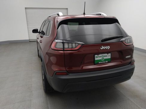 Used 2020 Jeep Cherokee Latitude Plus w/ Comfort/Convenience Group image 6
