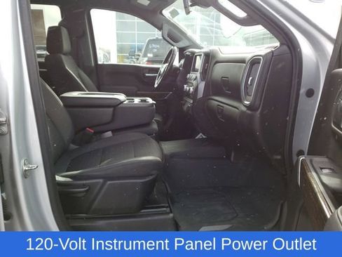 Used 2019 GMC Sierra 1500 SLE w/ SLE Value Package image 19