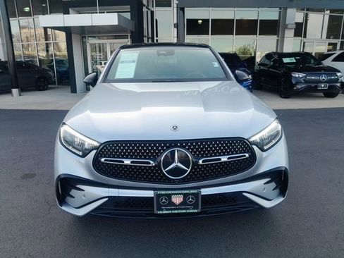 Used 2024 Mercedes-Benz GLC 300 4MATIC image 2