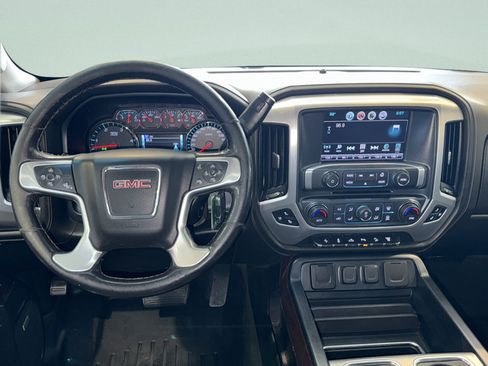 Used 2018 GMC Sierra 3500 SLT w/ Duramax Plus Package AWD/4WD image 22