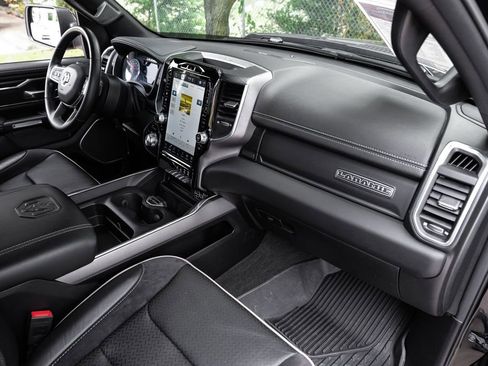 Used 2023 RAM 1500 Laramie AWD/4WD image 23