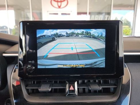 Certified 2024 Toyota Corolla LE w/ LE Convenience Package FWD image 11