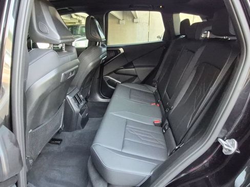 Used 2025 BMW X3 xDrive30i AWD/4WD image 10