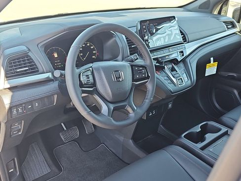 Used 2026 Honda Odyssey Sport-L image 15