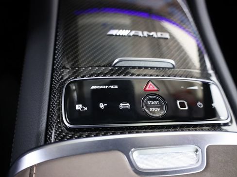 Used 2025 Mercedes-Benz EQS AMG 4MATIC image 29