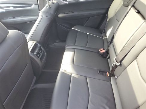 Certified 2023 Cadillac XT5 Premium Luxury w/ LPO, Floor Liner Package image 32