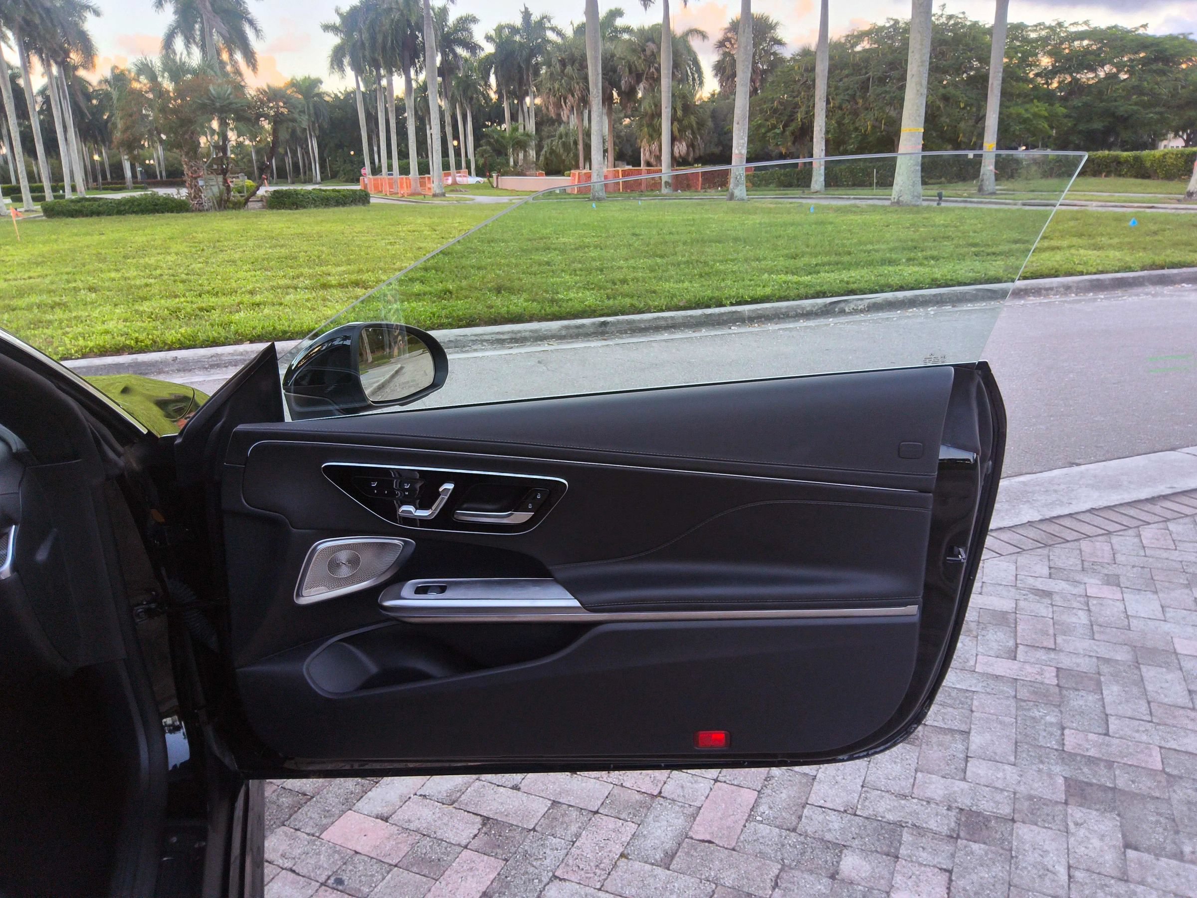 Used 2025 Mercedes-Benz CLE 300 4MATIC Cabriolet image 44