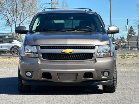 Used 2013 Chevrolet Tahoe LT w/ Luxury Package image 10