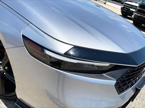 Used 2023 Honda Accord Sport image 27