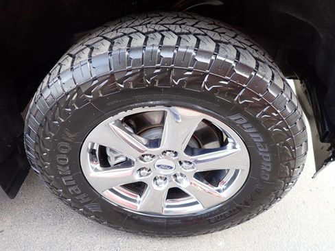 Used 2019 Ford F150 XLT w/ Equipment Group 302A Luxury image 11