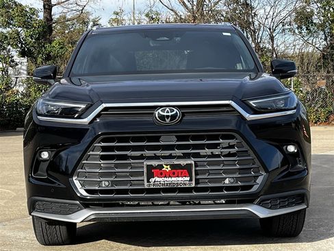 Used 2024 Toyota Grand Highlander AWD Hybrid image 7