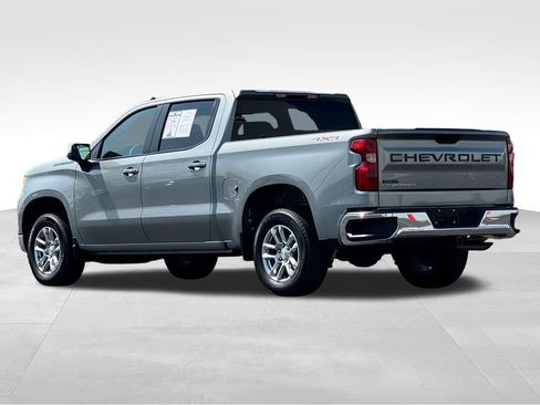Used 2024 Chevrolet Silverado 1500 LT AWD/4WD image 5