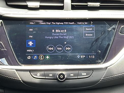 Used 2023 Buick Encore GX Preferred FWD image 17